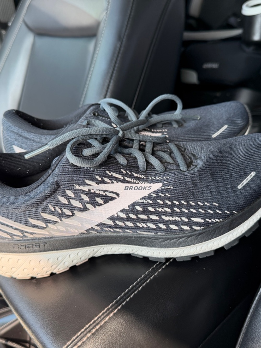 Brooks Men's Navy and Light Gray Ghost Running Shoes